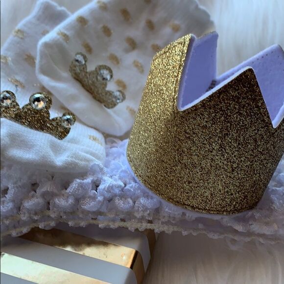 BABY Princess Headband & Socks Bundle NEW - Picture 2 of 7